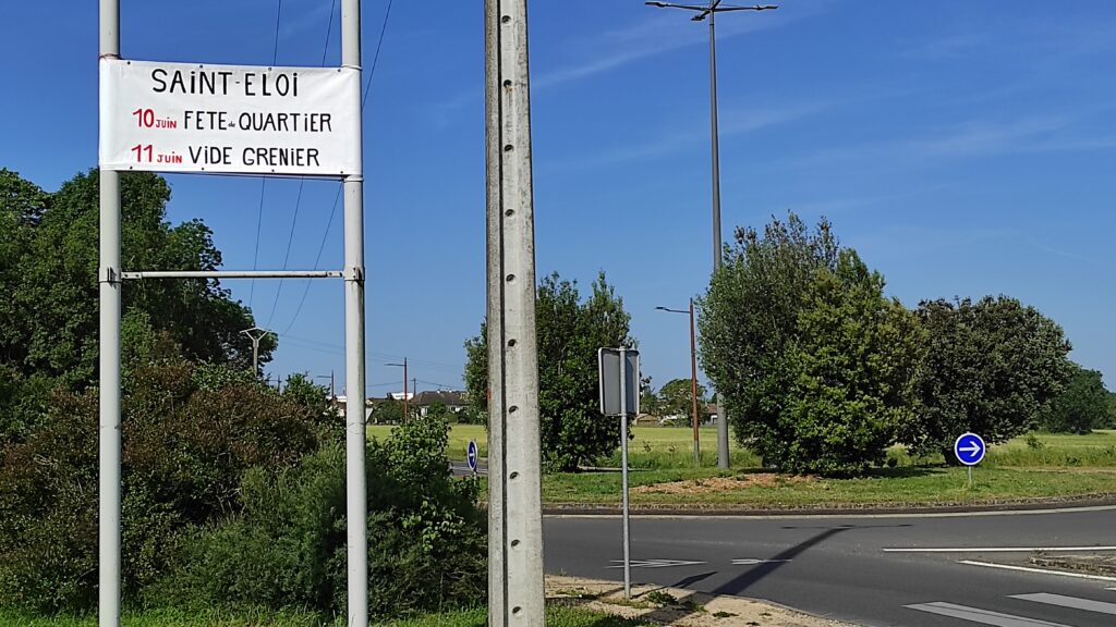 Bâche fête de quartier et vide grenier Entrée de Saint Eloi